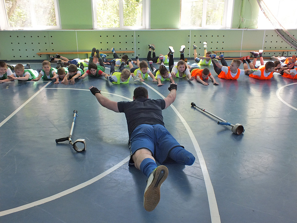 В школе №14 в подмосковных Химках прошел турнир по футболу