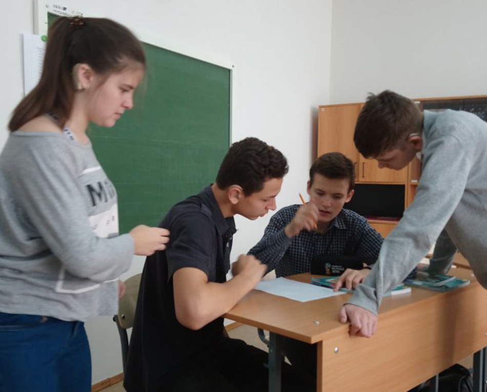Знакомство с профессиями шаг за шагом Знакомство с профессиями шаг за шагом