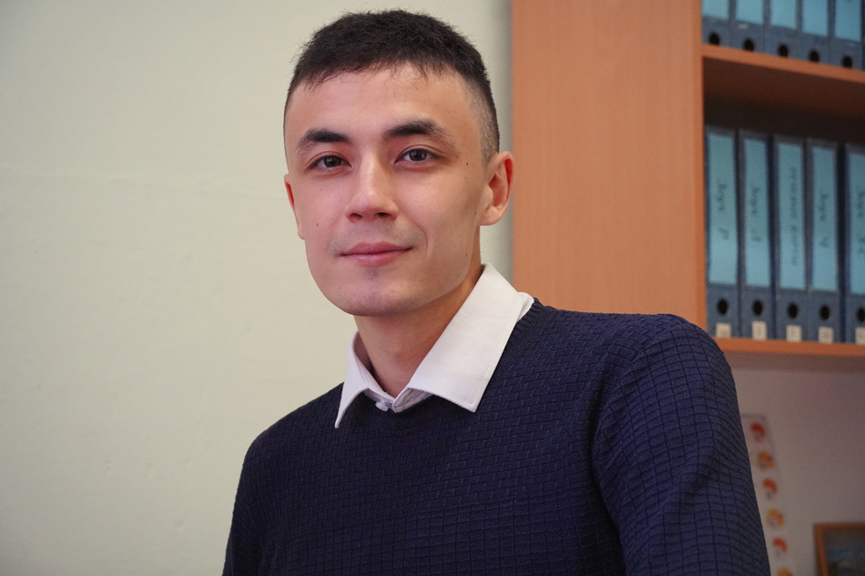 Как стать тренером по плаванию, не имея ноги: история Радмира Шангиреева