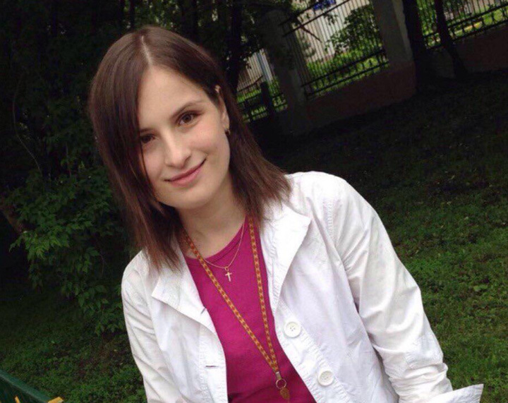 «Будто звездное небо»: незрячая художница рассказала, как видит мир
