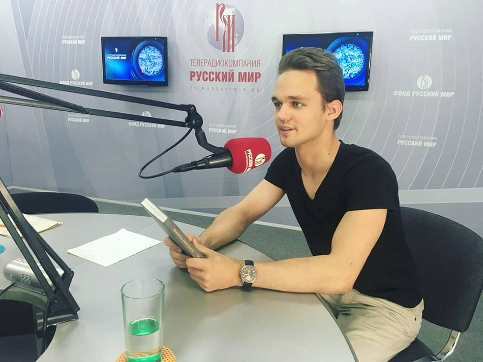 Лидерские качества и мастерство актёра как необходимый элемент для их развития